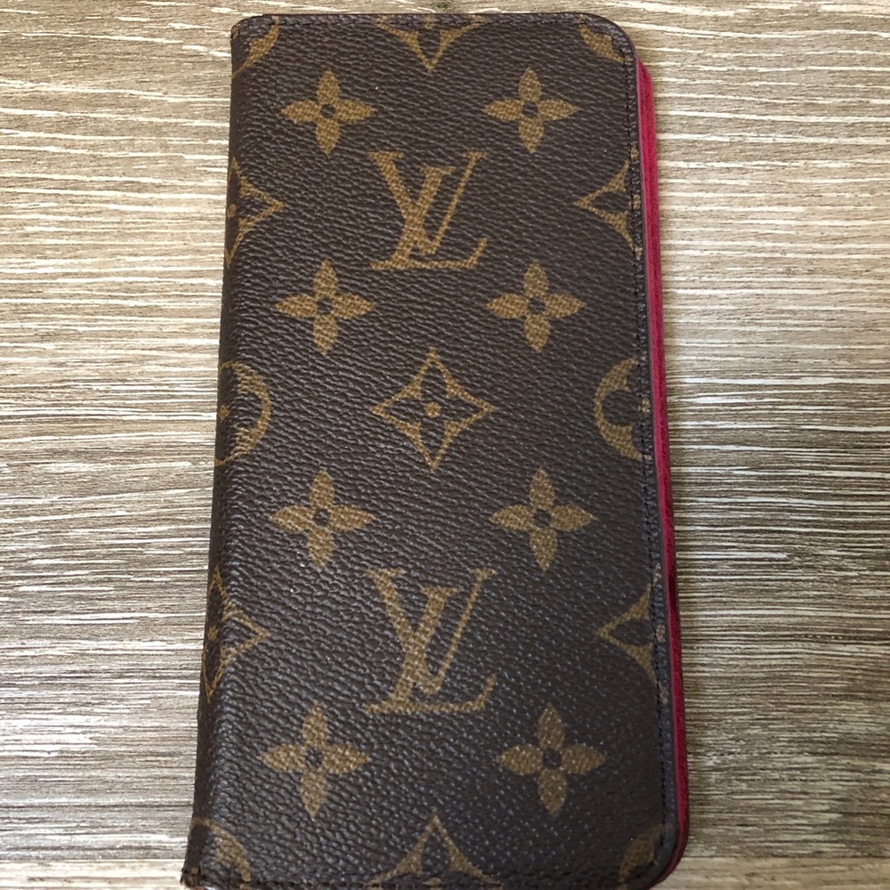 Louis Vuitton iPhone 7/8 Plus Monogram Folio Case